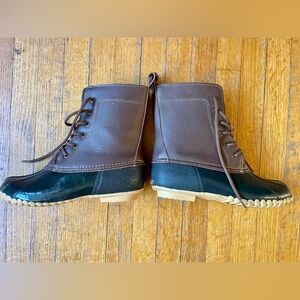 Sporto Brown and Blue Duck Boots